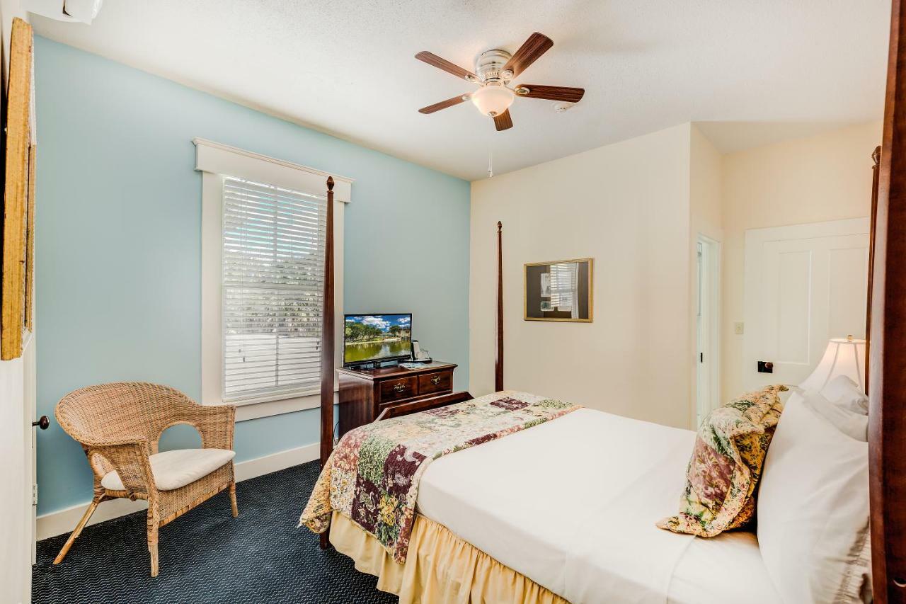 Lakeside Inn On Lake Dora Mount Dora Luaran gambar